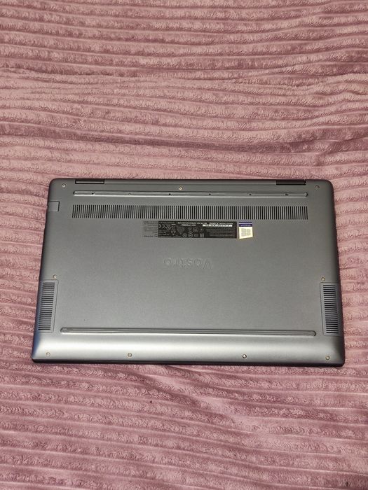 Продам ноутбук Dell vostro 5590