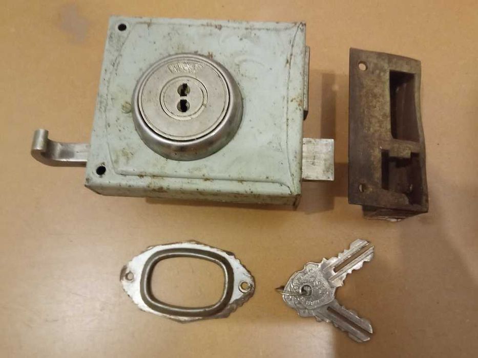 Fechaduras De Sobrepor