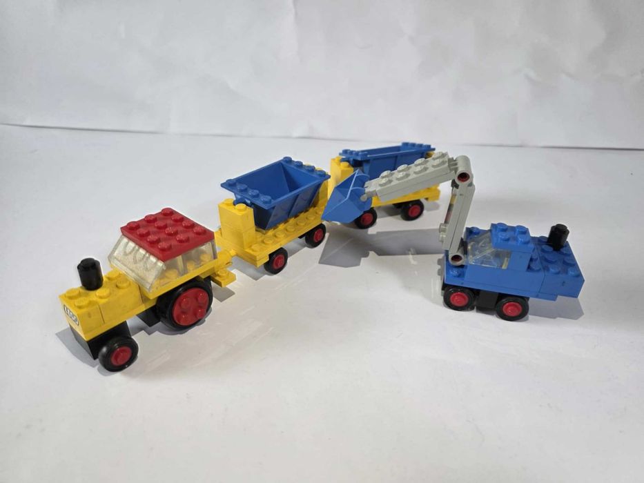 Lego Legoland Tipper Trucks and Loader Construction 686