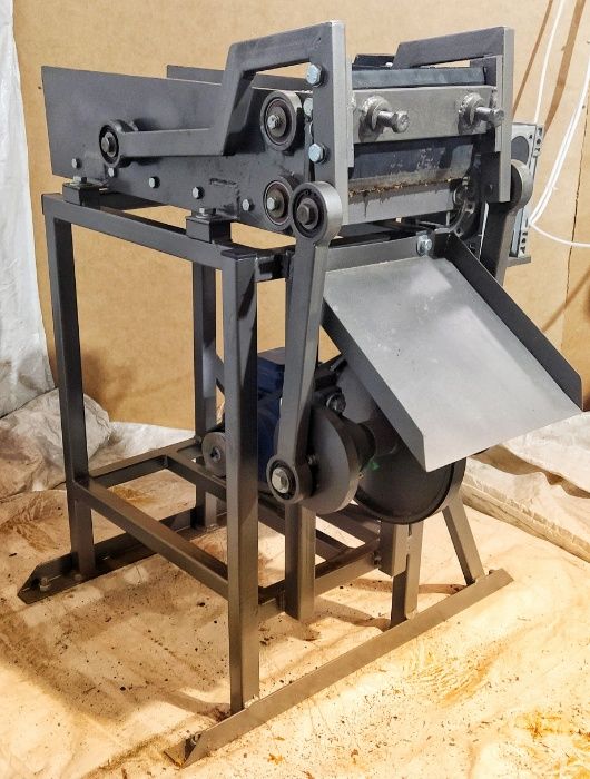 ТАБАКОРЕЗКА ГИЛЬОТИНА, машинка для резки листа табака