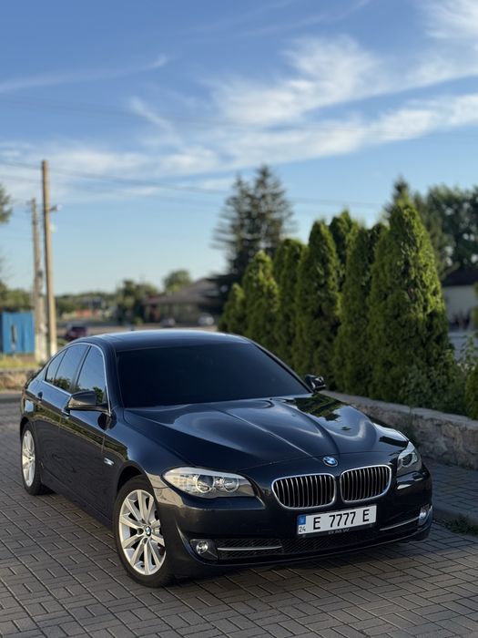 Продам BMW F10 528i в ідеальному стані