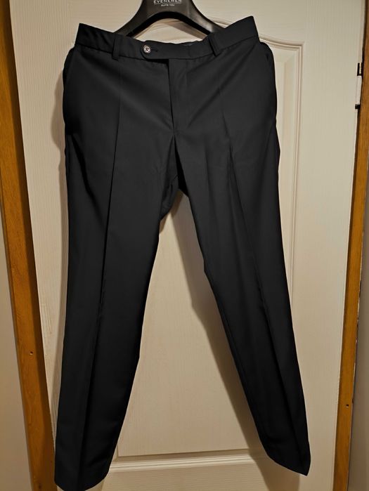 Garnitur męski Evenemen Imperiall granatowy slim fit 176/96/84