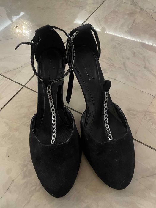 Buty używane cena do negocjacji