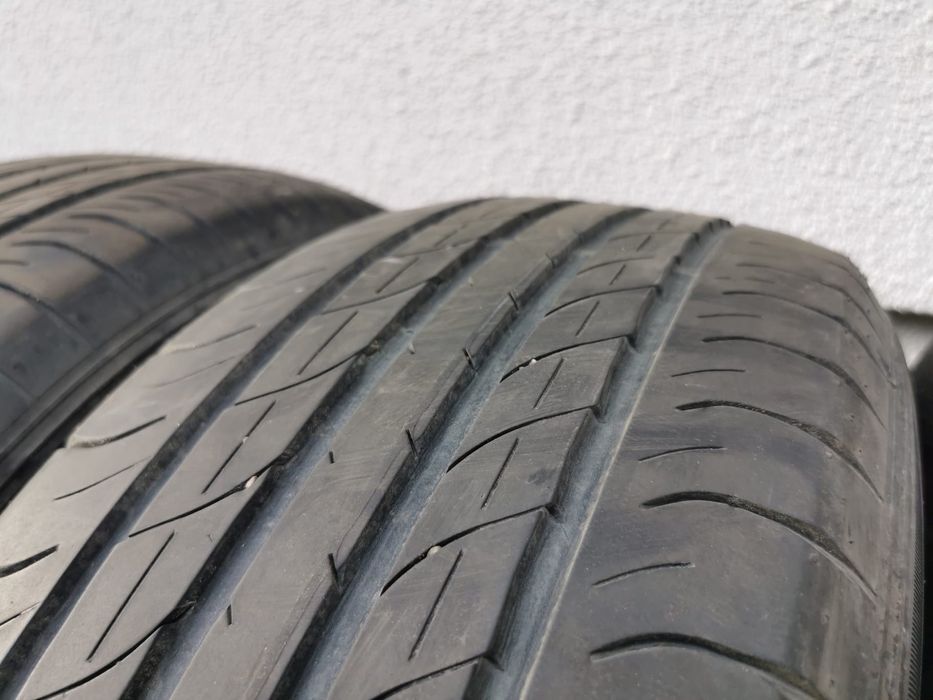 Opony DUNLOP 235/60/18