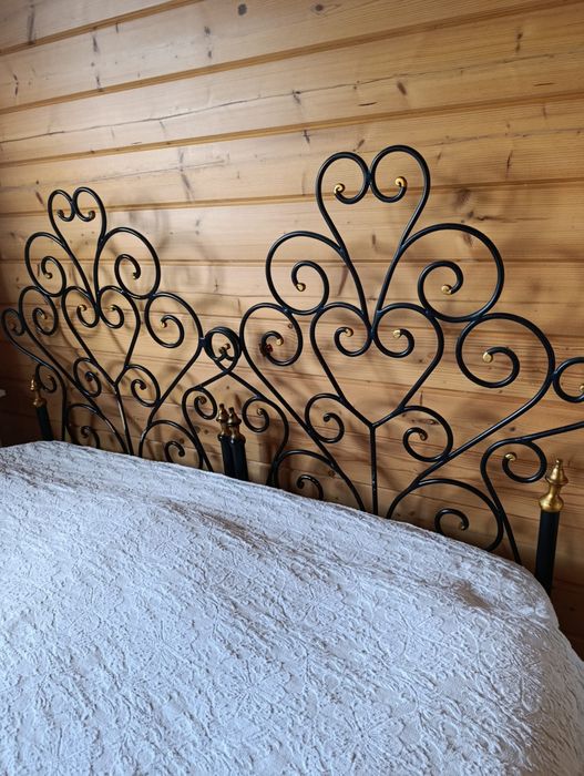 Cama de casal em ferro forjado 
Cama de ca