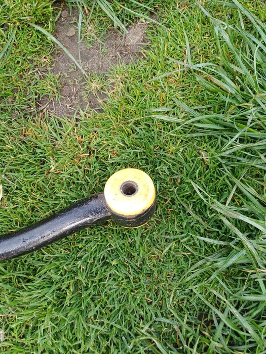 Drążek panharda Jeep WJ 2004 Benzyna