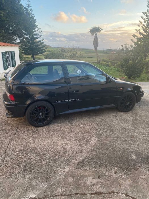 Suzuki Swift 1.3 GTI - Carro Raro
