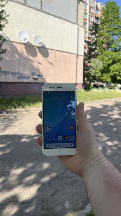 Смартфон телефон xiaomi mi a1 в ідеальному стані 4/64 gb ксяомі сяоми ксяоми хаоми документи і чохол в комплекті Android