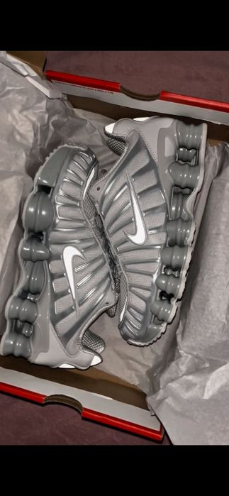 Nike Shox TL NOVO na caixa.