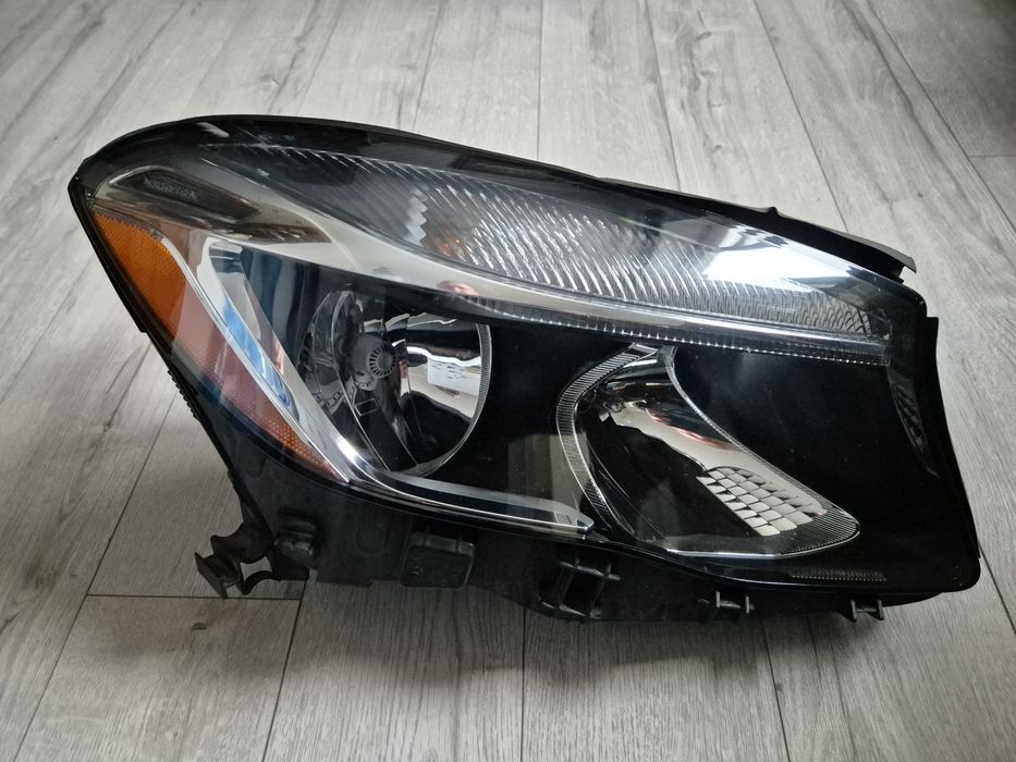 Фара права Mercedes GLA W156 2015-2020 USA
