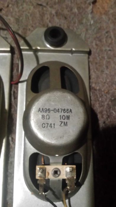 продам колонки динамики от телевизора самсунг 21 дюйм