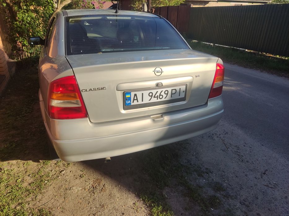 Астра дж 2006 рік 1.4 бензин