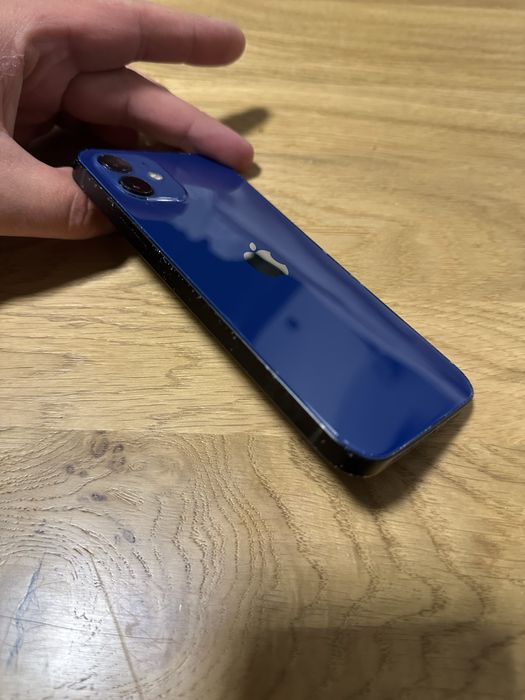 Apple iPhone 12