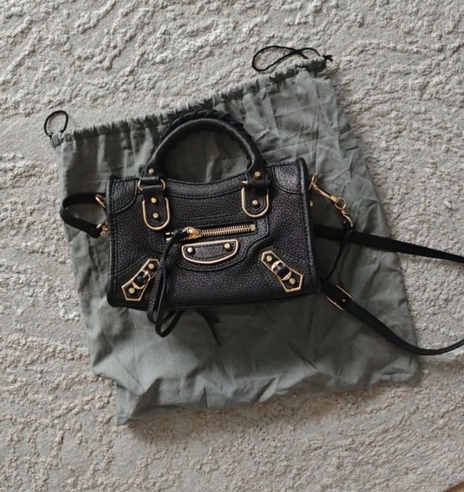 city black mini size