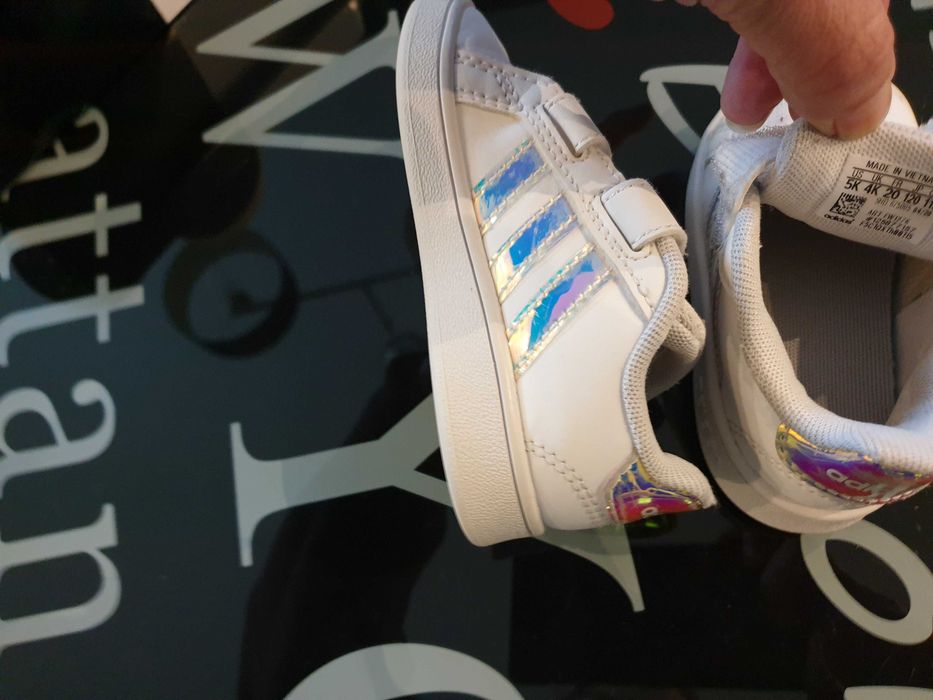 Calcado de menina mayoral, adidas chicco desde 7 euros
