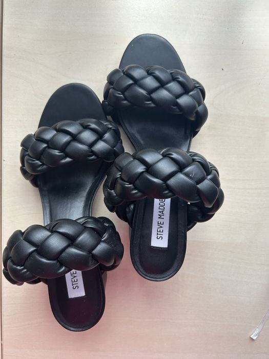 Босоножки шлепки черные летние