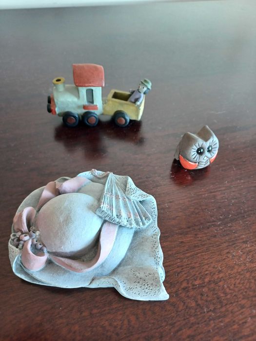 Miniaturas Diversas em porcelana e barro