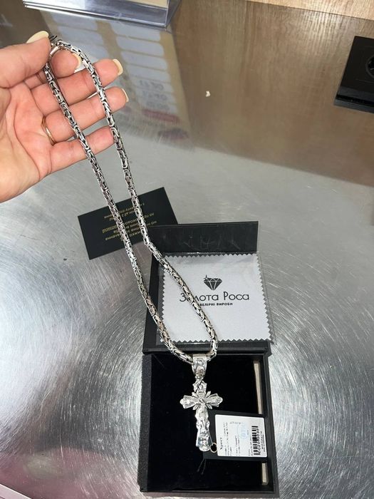 Srebrny łańcuch z krzyżykiem 925 – 73 g, jak nowy,