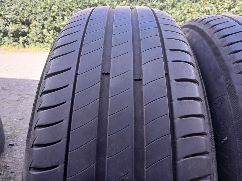 Opony 215/65/17 Michelin bieżnik 5mm F-VAT