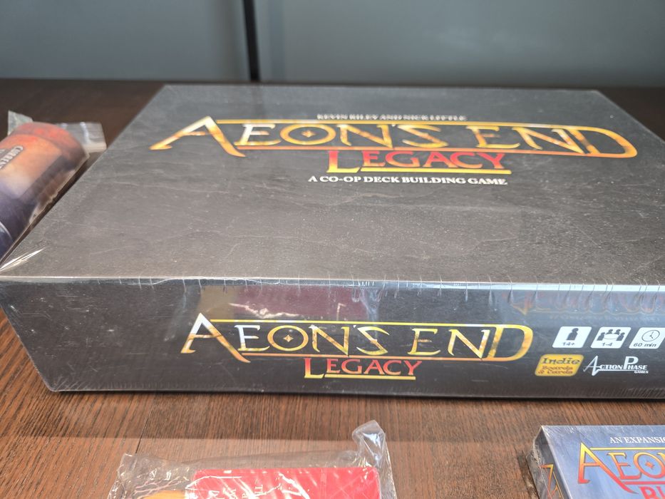 Aeon's End Legacy Kickstarter (Folia) + Buried Secrets + Mata + KS Exclusives (EN)