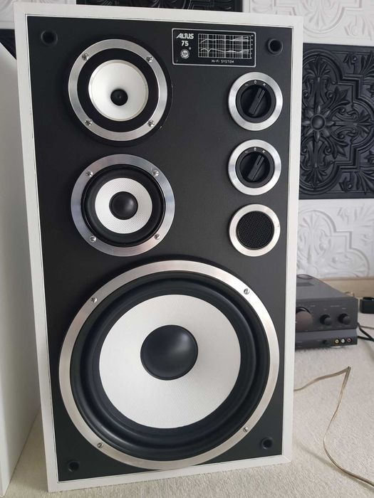 Kolumny Altus Tonsil  75 (Wersja Czarno-Biała) Unikalny Design