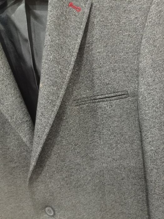 Чоловічий піджак