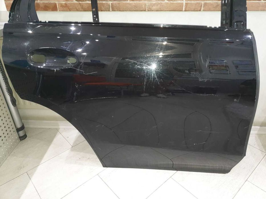 Двері голі задні праві Mercedes GLE W167