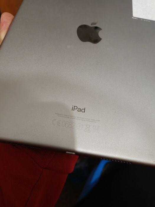 Ipad pro 10.5 256 gb акум 98% рідний
