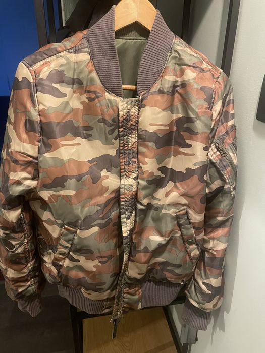 Бомбер Alpha Industries