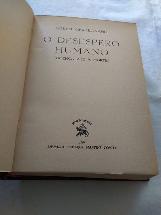O Desespero Humano de Sören Kierkegaard e O Homem em Face da Dor, de Agostinho Veloso, S.J.