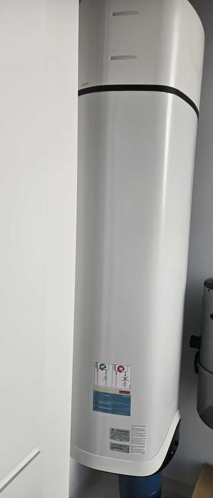 Bomba de Calor Ariston Nuos Evo A+ 150L nova, embalada