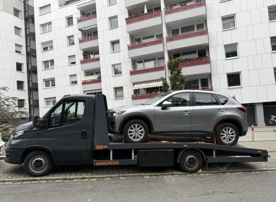 Евакуатор Львів 24/7 Доставка авто по Україні Автовоз Лавета
