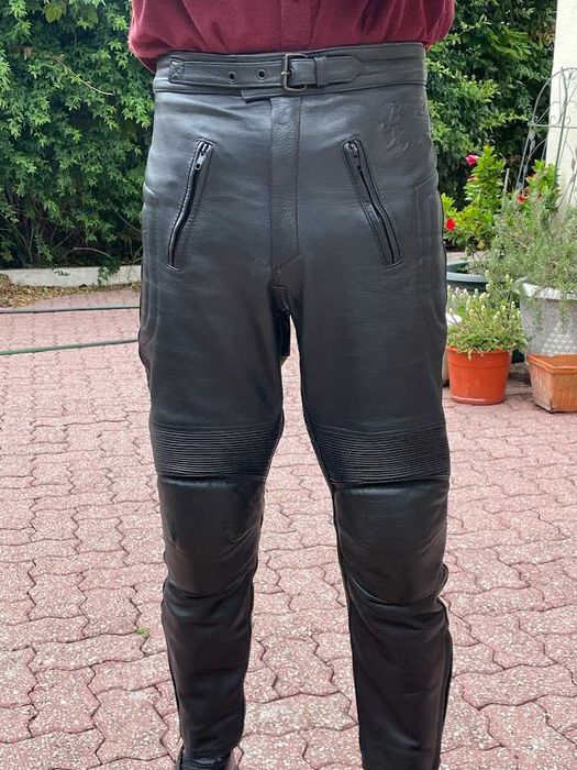 calças de moto tamanho 32 da marca buffalo, couro preto