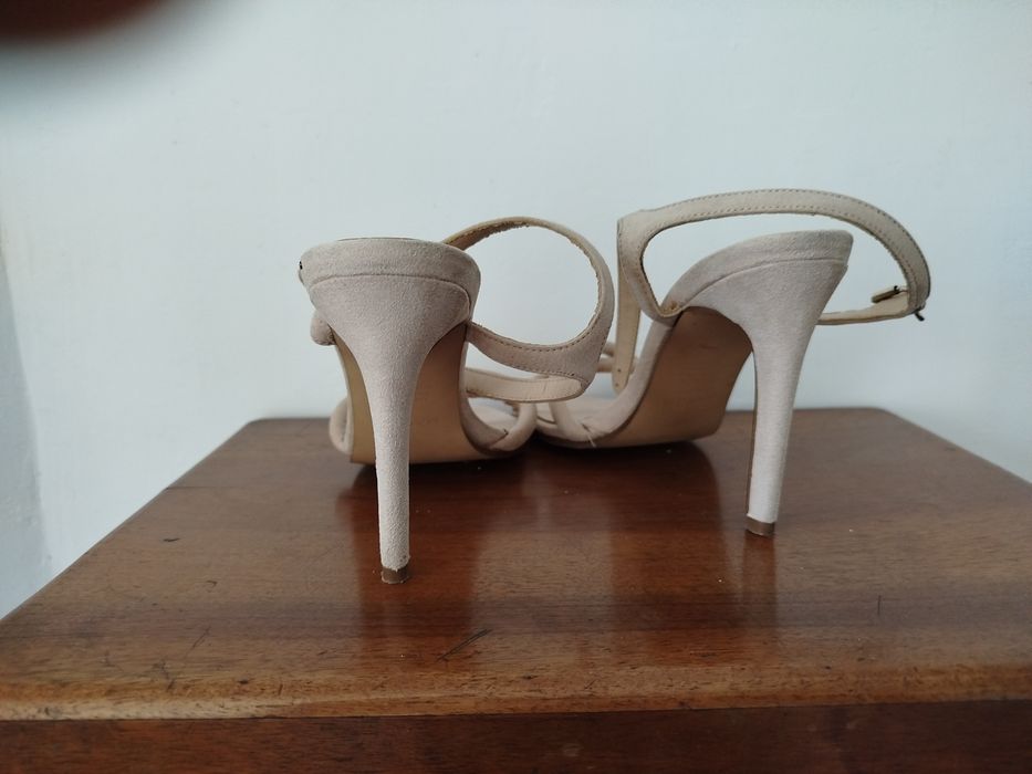 Sandalias  beje mango nº 37