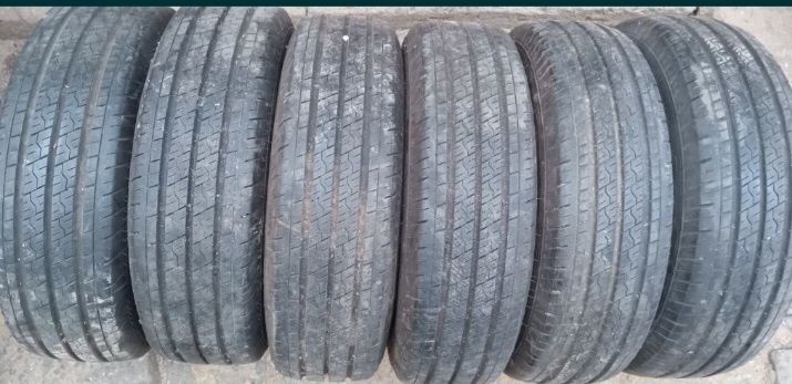 Продам шини  до Спрінтера