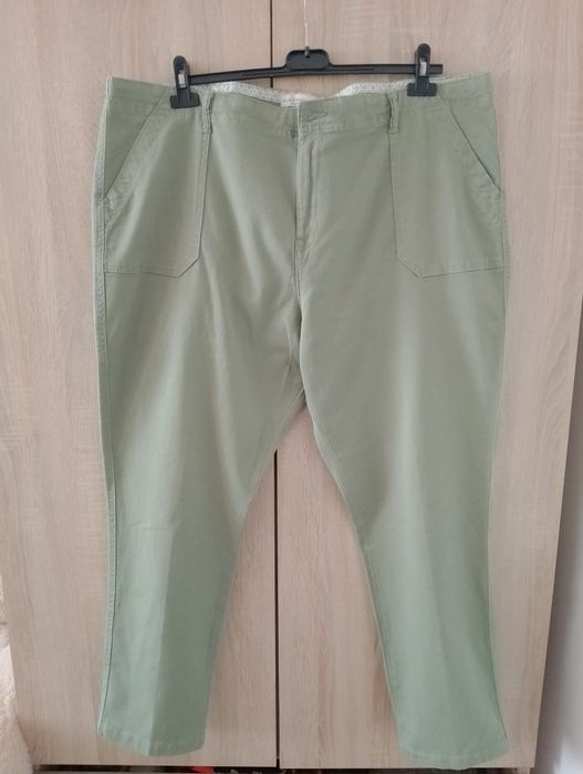 Spodnie damskie 52