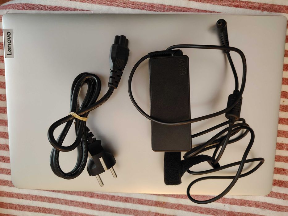 Lenovo IdeaPad 1 15AMN7 *NOVO em caixa*