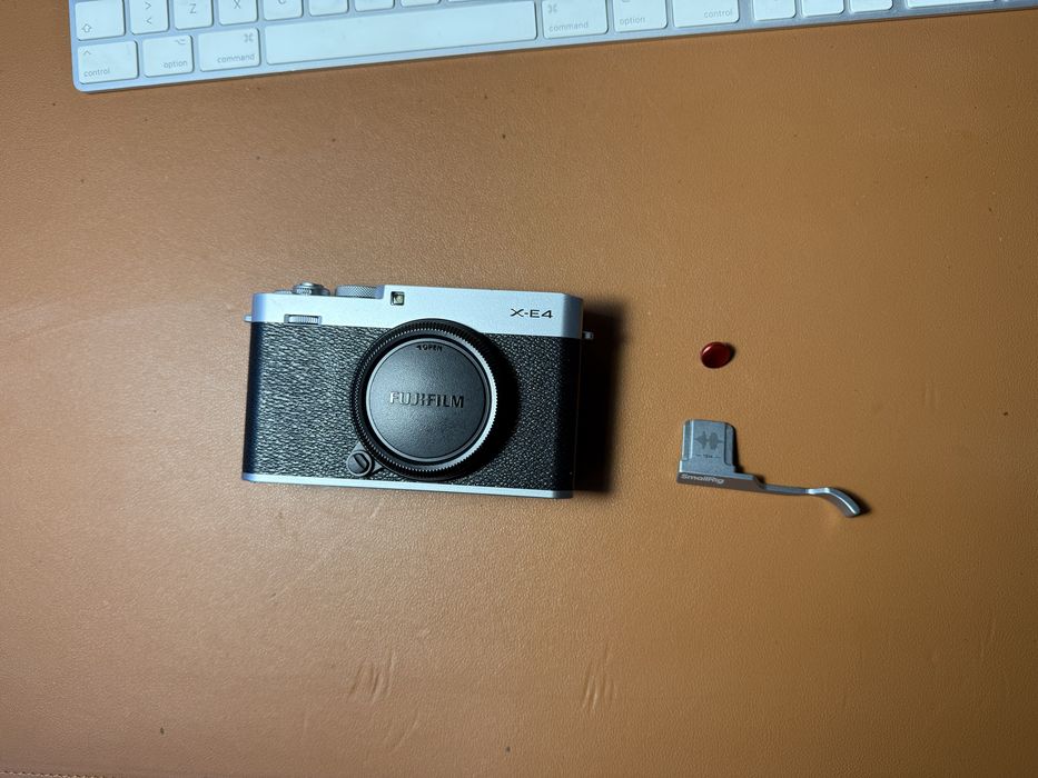 Fujifilm XE-4 em perfeito estado!