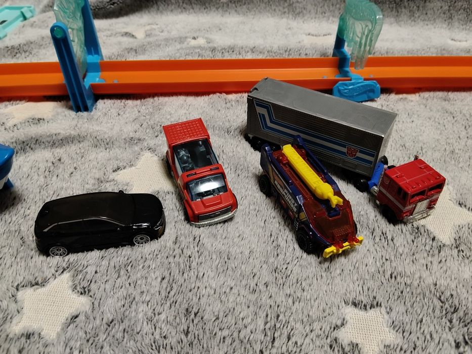 Zestaw hot wheels tor autka