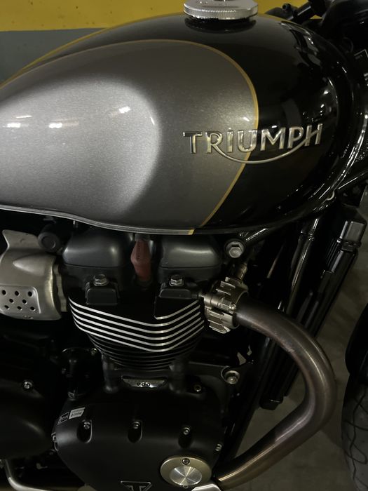 Triumph Street Cup Cafe Racer