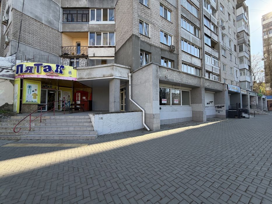 Продажа торговой недвижимости 117м2  р-н Площади Победы