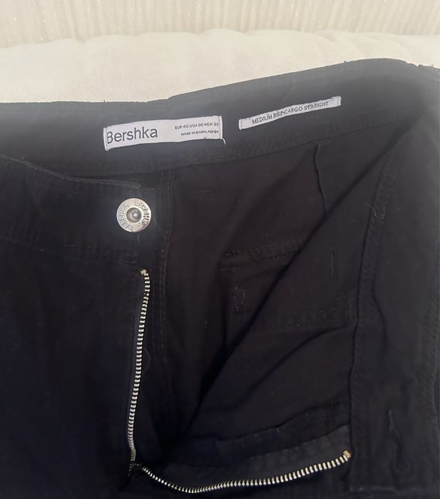 Джинси Bershka жіночі