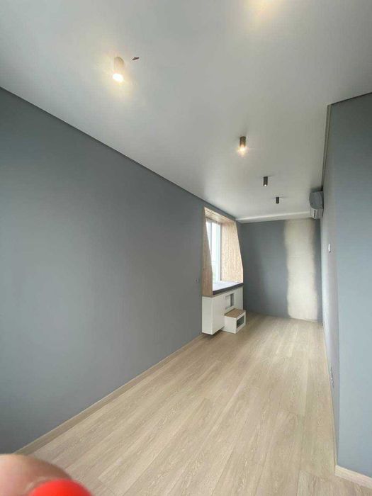 3к квартира с ремонтом в ЖК 4 сезона. 101 кв.м. Секция 2