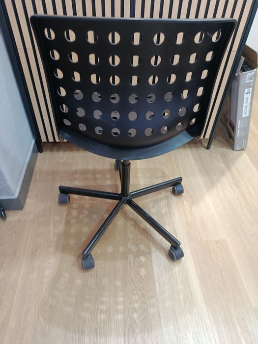 Cadeira secretária ikea