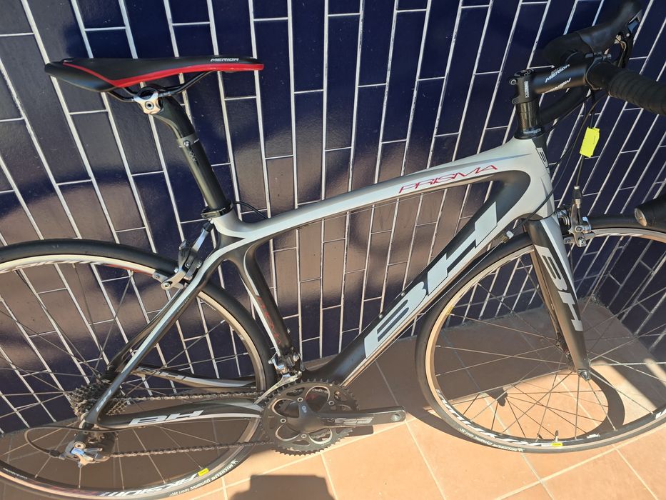 Bh carbono m com 105 e mavic