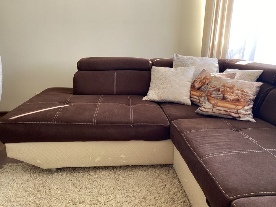 Kanapa narożna brązowo kremowa 210x270