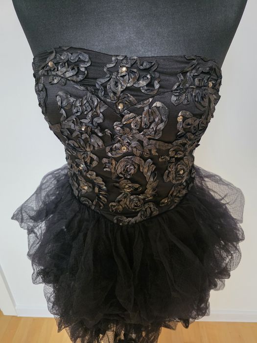 Śliczna suknia wieczorowa