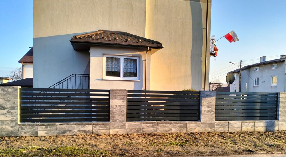 Ogrodzenie plisadowe panelowe nowoczesne aluminiowe