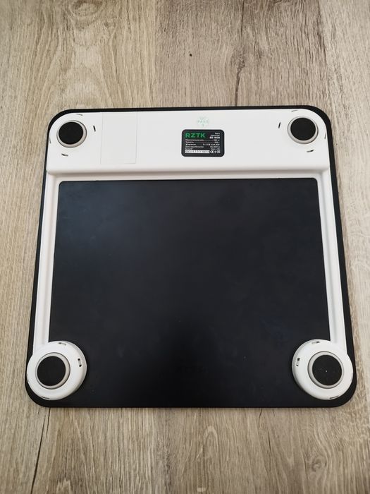 Ваги підлогові RZTK Scale Black