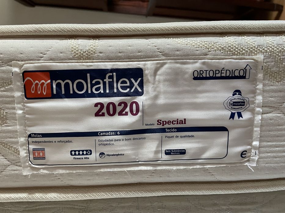 Cama de Casal em Ferro c/ Colchão